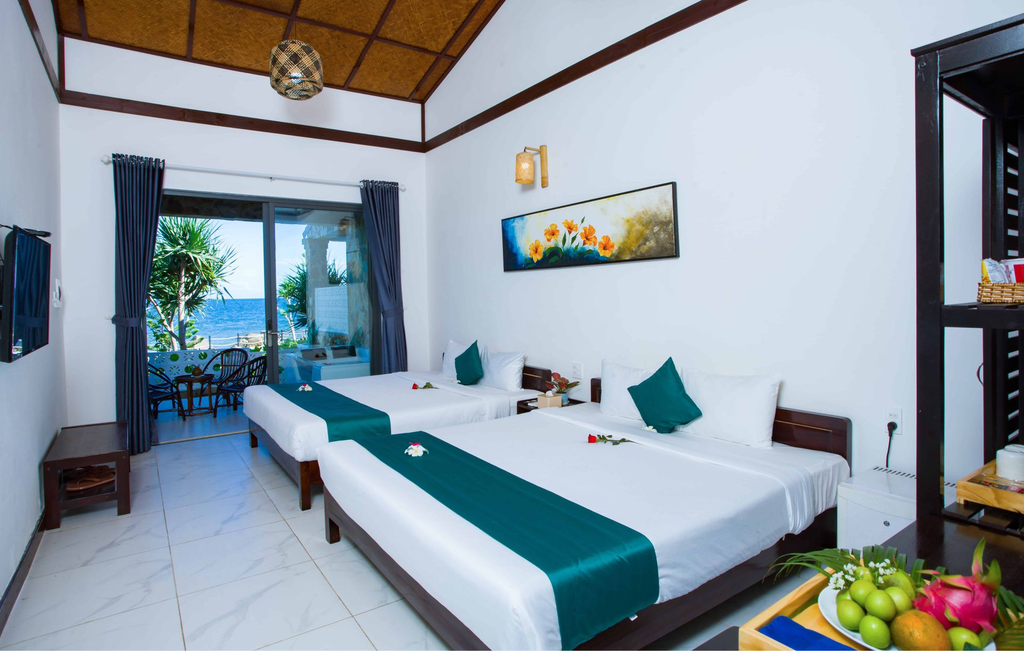 AdoraBay Premier Ocean View 2 beds 2.webp